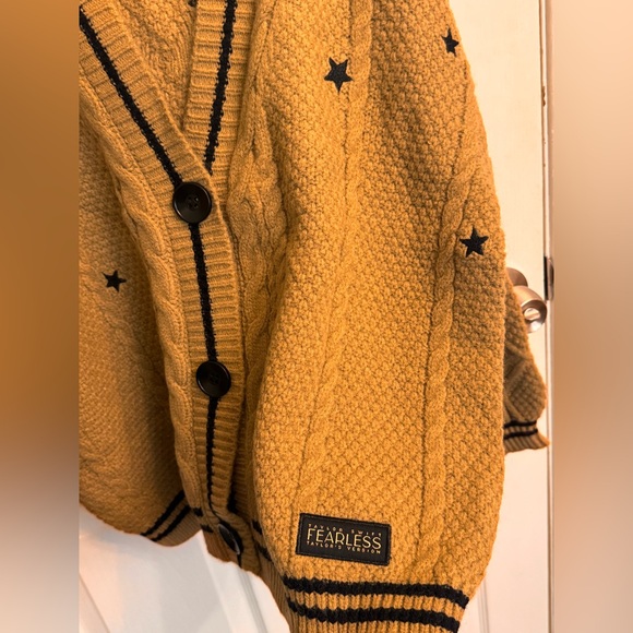 Taylor Swift - Fearless Cardigan AUTHENTIC - Picture 2 of 5